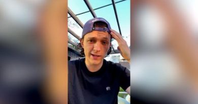 Tom Holland si prende una pausa dai social: “Sono dannosi per la mia salute mentale”