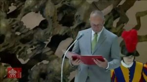 Guardia svizzera sviene durante l’udienza generale del Papa: la cerimonia viene interrotta