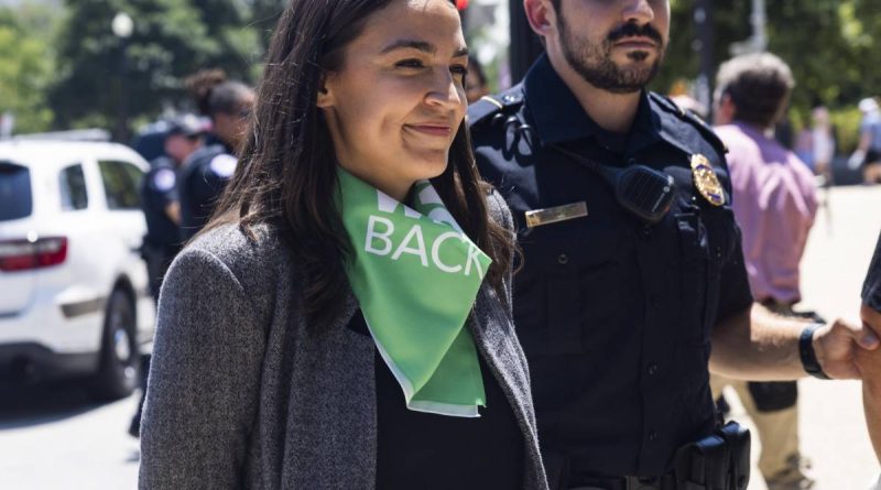 Ocasio-Cortez e gli altri: l’ala socialista che rischia di costare cara a Biden