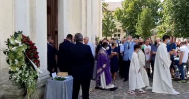 Funerali di Niccolò Ghedini, presenti Casellati, Tajani e i vertici di FI