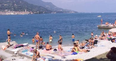 Dramma sul lago di Garda, 17 enne si tuffa e batte la testa: è gravissimo