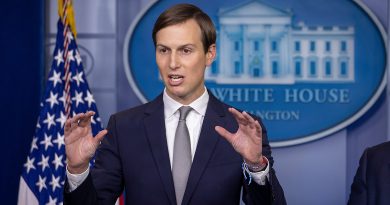 Jared Kushner insiste sul fatto che Trump, che si è procurato da solo documenti governativi top secret, è un uomo innocente “eccessivamente perseguitato” dagli haters