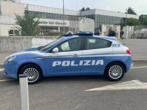 Monza, neonata abbandonata in una scatola davanti all’ospedale San Gerardo: trovata da un’infermiera