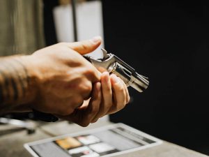 24 rapine in cinque mesi: due arresti a Milano
