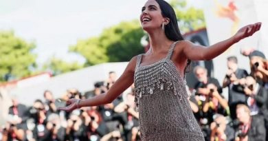 Venezia 79. Ciak, si sfila: le pagelle dei look della seconda serata alla Mostra del cinema 2022