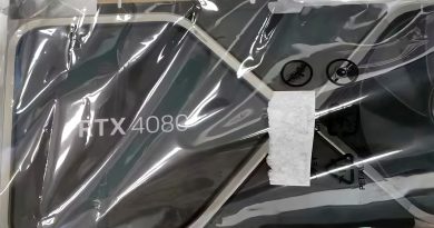 Presunta GeForce RTX 4080 Founders Edition appare in uno scatto: foto vera o fake?