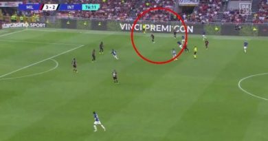 Milan-Inter, la furbata di Tonali: lancia un altro pallone in campo per fermare l’azione nerazzurra   