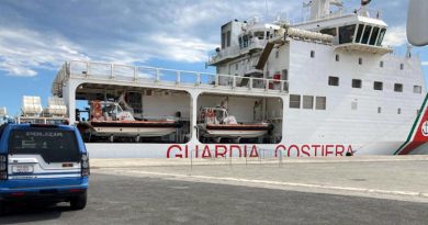 Sono morti 6 migranti siriani che facevano parte di un gruppo soccorso dalla Guardia costiera italiana