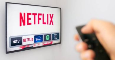 Netflix in crisi, tagli al personale e nuovi contenuti
