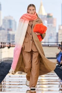 COS Fall 2022 Ready-to-Wear