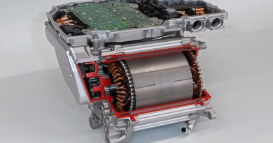 Bosch presenta il nuovo motore per van e furgoni elettrici: più leggero e con il 97% di efficienza