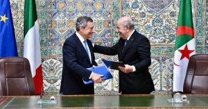 Gas, l’allarme dei media in Algeria: “Problemi per reperire i volumi aggiuntivi promessi all’Italia”. Ma l’Eni nega: “Nessuna difficoltà”