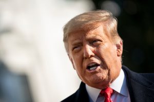 Il gioco del maestro speciale di Trump a Mar-a-Lago si è ritorto contro in ogni modo possibile