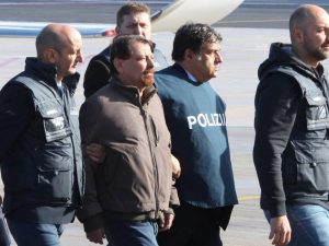 Ultimo regalo a Battisti. Esce dal carcere duro. Ira Fdi: “Una vergogna”