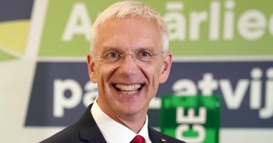 Alle elezioni in Lettonia ha vinto il centrodestra