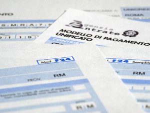 Pressione fiscale su, potere d’acquisto giù: ecco la vera mina sull’economia