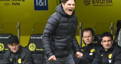 Bellingham conteso sul mercato in Premier: parla l’allenatore del Borussia Dortmund VIDEO