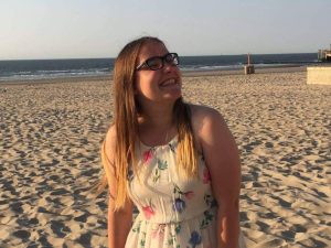 “Non provo più niente. Sono un fantasma”. La drammatica scelta di una 23enne