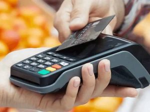 Pos meno cari, crescono i pagamenti elettronici