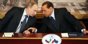 Berlusconi dice di aver riallacciato i rapporti con Putin