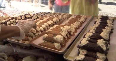 Breaking news: La festa di San Gennaro inizia a Little Italy, dando il via a 11 giorni di cibo e divertimento – CBS New York