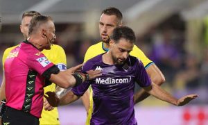 Fiorentina e Juve, per una volta i tifosi uniti contro Valeri e l’Inter: “Che scandalo, altro che il giallo a Pjanic