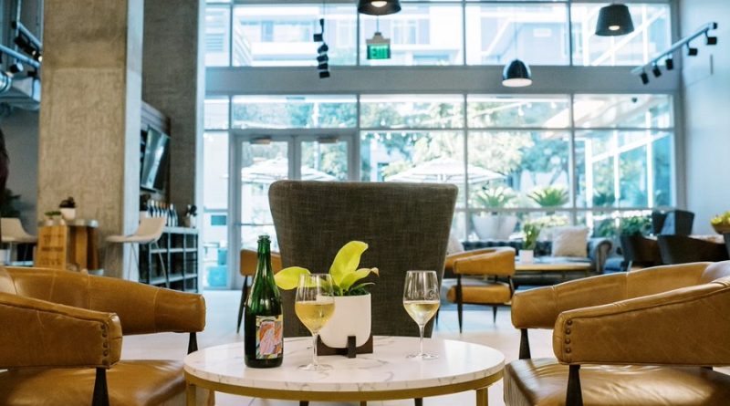 Breaking news: Carruth Cellars torna a Little Italy con la sala di degustazione dell’hotel Carté – There San Diego
