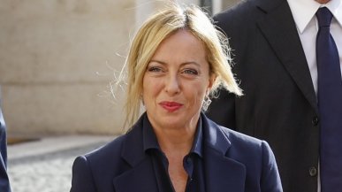 Nascita di una leader, Giorgia Meloni l’equilibrista tra alleati “mostruosi”