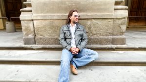 Breaking news: Recensione dell’album: Louis Emory and The Reckless Few’s “Love Italy” – Nippertown