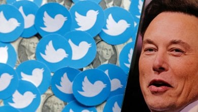Elon Musk e Twitter: veleni, accuse e messaggi segreti di un affare miliardario