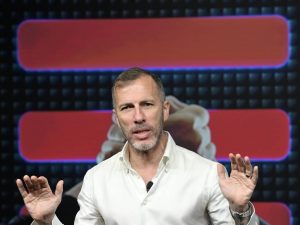 Tim, il cda dà più tempo a Open Fiber per l’offerta