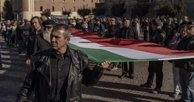 I video del corteo di Predappio per l’anniversario della marcia su Roma