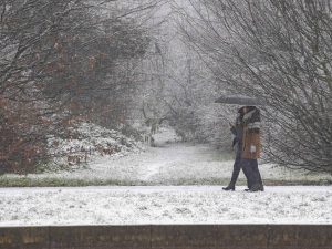 Arrivano freddo e neve: ecco quando cambia il meteo
