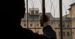 Mai così tanti suicidi in carcere: 74 in dieci mesi, 5 anche tra le donne