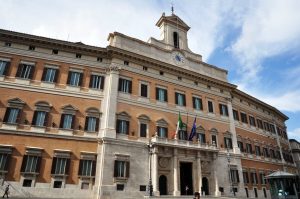 Breaking news: Italia: La nuova “legge anti-rave” può limitare il diritto umano di riunirsi pacificamente – ARTICOLO 19 – Articolo 19