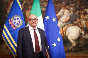 Breaking news: Ecco cosa sappiamo di Gennaro Sangiuliano, nuovo ministro della Cultura italiano, e cosa può aspettarsi la scena artistica del Paese – artnet News
