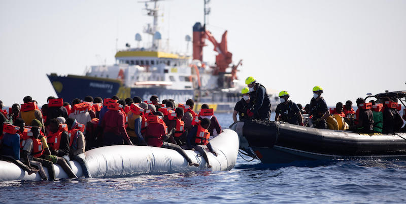 La bandiera battente di una nave non definisce le responsabilità sui migranti