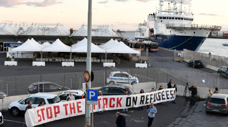 “Contravvengono alle norme Frontex”. L’esperto inchioda le Ong e mette a tacere la sinistra