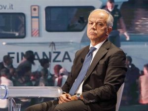 Ong e migranti, italiani per la “linea dura”: cosa dice il sondaggio
