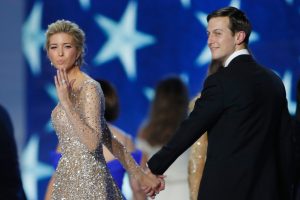 Jared e Ivanka giurano di non avere intenzione di aiutare a rieleggere Trump, quindi invitateli subito al Met Gala