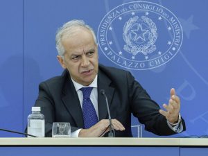 Stretta in vista: multe, sequestri e più controlli. Il governo pronto al pugno duro sugli sbarchi