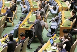 L’Assemblea Generale delle Nazioni Unite ha approvato una risoluzione che chiede che la Russia paghi risarcimenti all’Ucraina