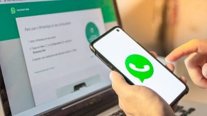 La barra laterale di WhatsApp per Windows è sempre più ricca di funzioni