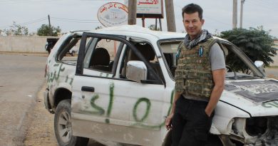 Non si è più saputo nulla del giornalista John Cantlie, che fu prigioniero dell’ISIS