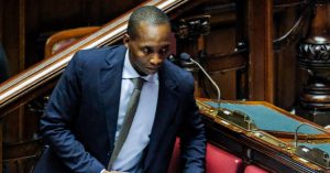 Soumahoro: “Ho commesso una leggerezza, non sapevo delle condizioni dei centri. Chiedo scusa, chi ha sbagliato dovrà risponderne”