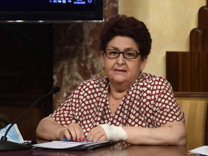 Paladini dei lavoratori, però li sfruttano
