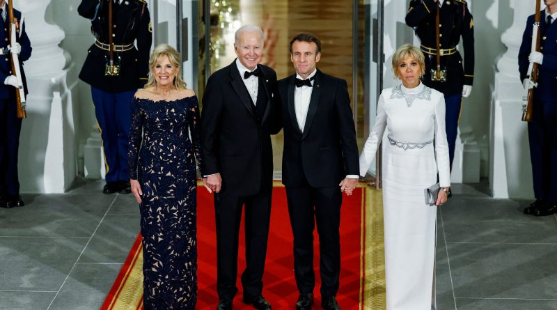 La dottoressa Jill Biden ha scelto una classica etichetta americana per la cena di Stato