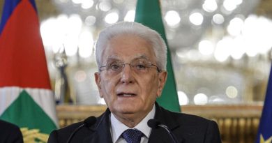 Mattarella positivo al Covid, rinvia impegni prossimi giorni