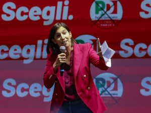 “Meloni ritira la querela”. La Schlein difende ancora Saviano