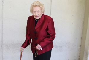 La principessa Abigail Kawānanakoa, ultima principessa delle Hawaii, è morta a 96 anni